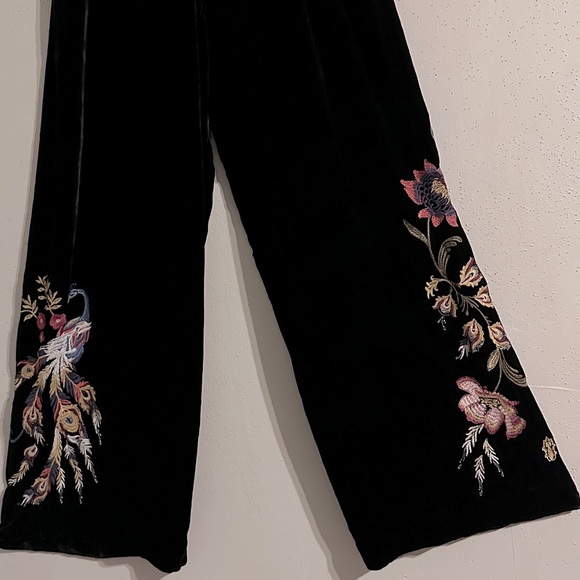 Johnny Was Black Embroidered Wide-Leg Pants with embroidery NWT - Picture 2 of 9